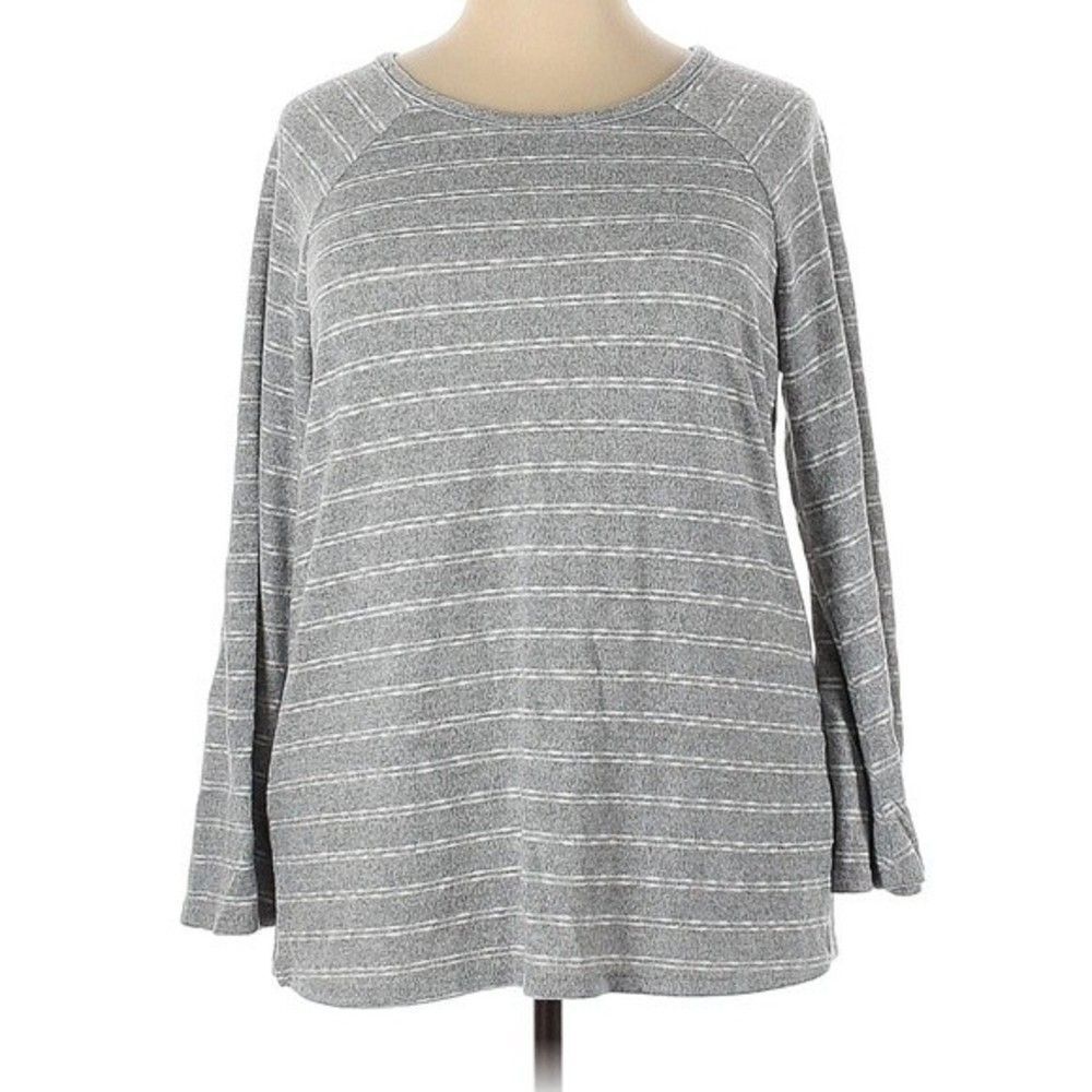 Suzanne Betro Weekend Sweater Women’s 1X Gray White Stripe Open Back Tassel Boho